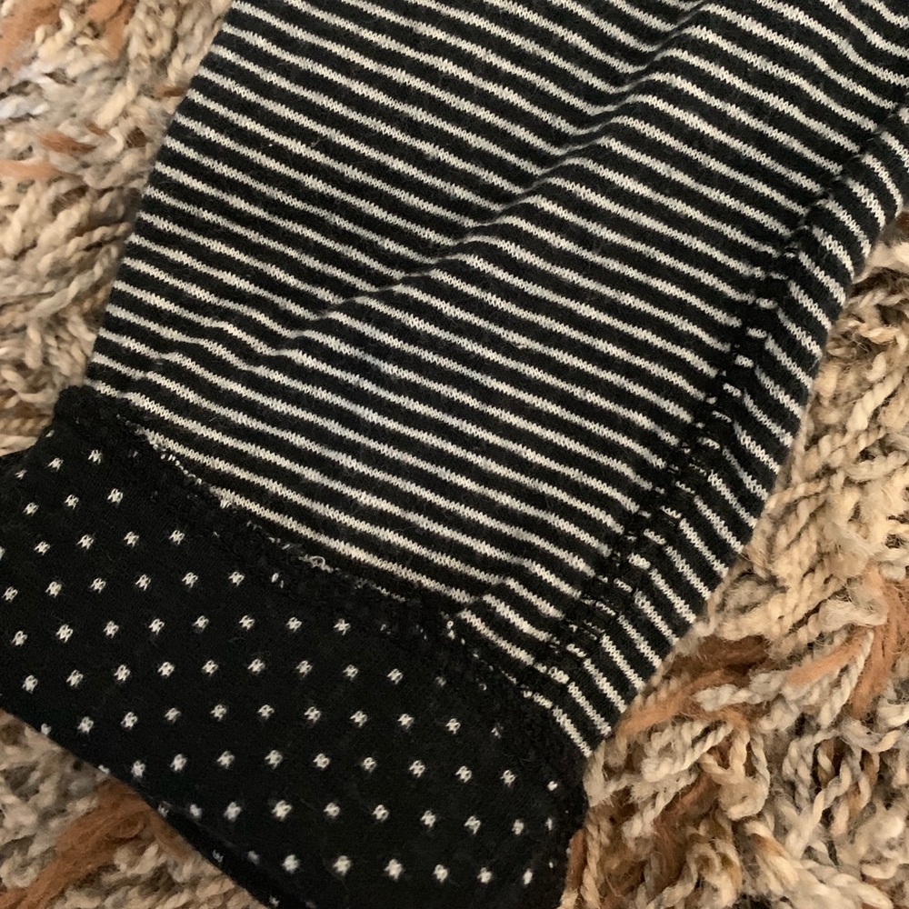 Carter’s Matching Set - Picture 2 of 4